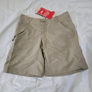 The North Face women dune beige short